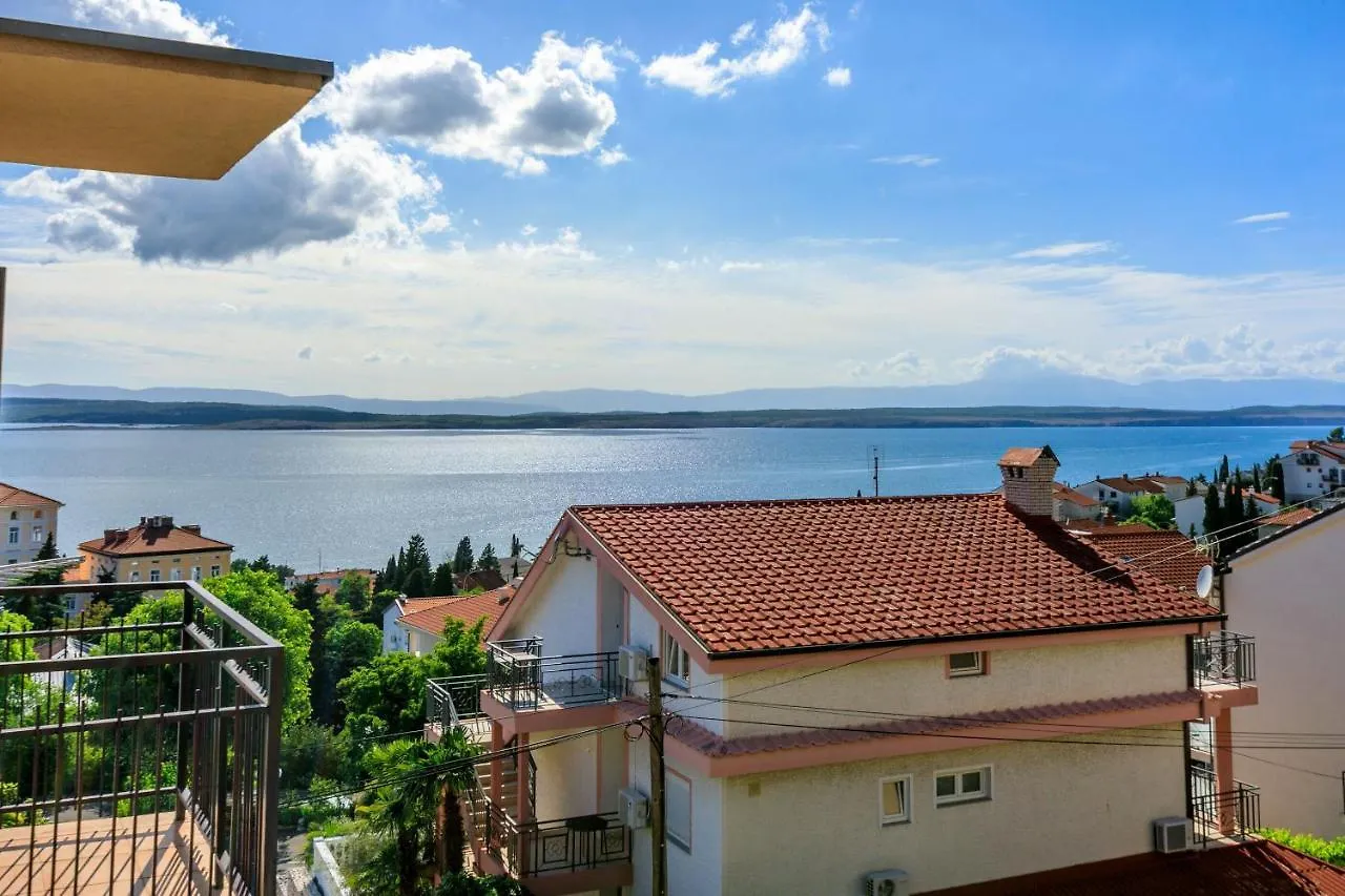 Apartments And Room Ruzica Crikvenica