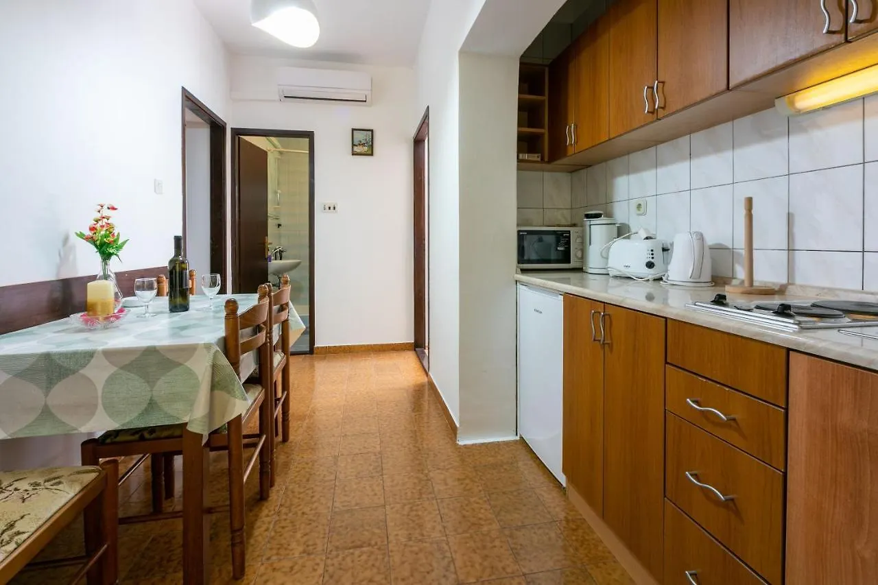 Apartments And Room Ruzica Crikvenica